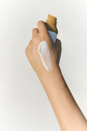 SKIN1004 - Madagascar Centella Air Fit Sun cream Light