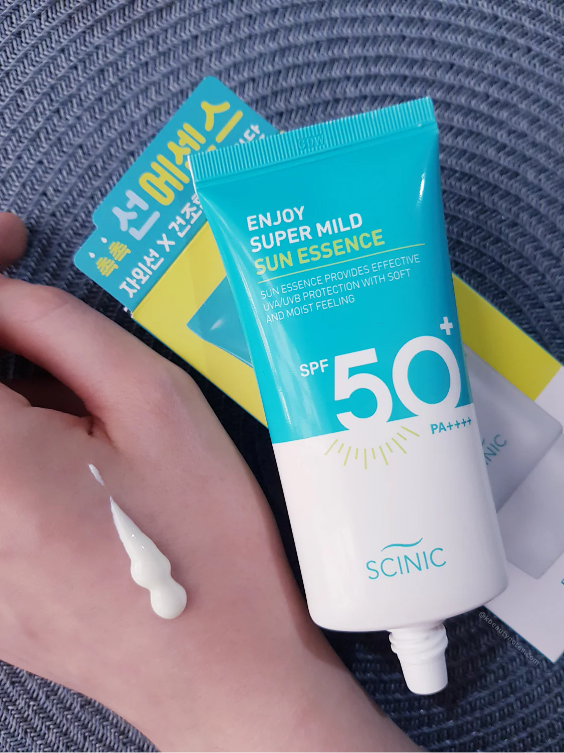SCINIC - Enjoy Super Mild Sun Essence